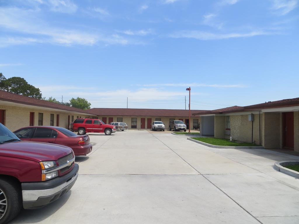 Bayshore Motel ラ・ポルテ エクステリア 写真